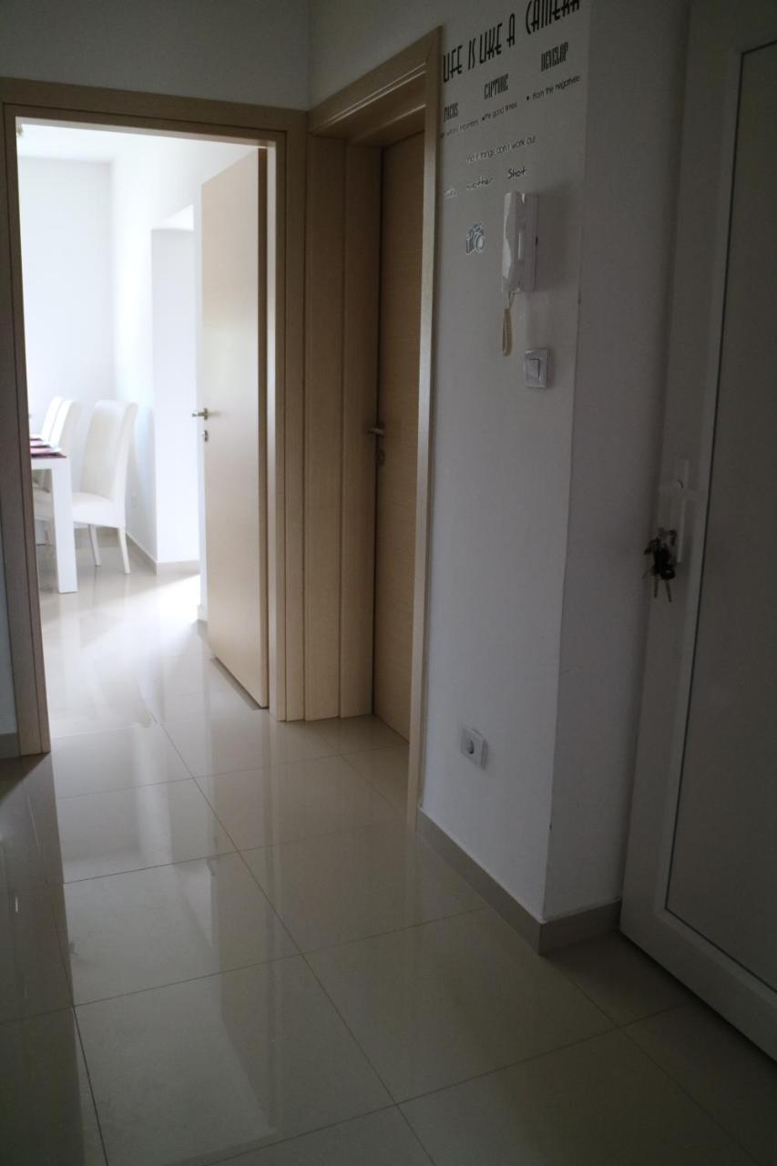 Апартаменты Apartman Mark Пула Экстерьер фото
